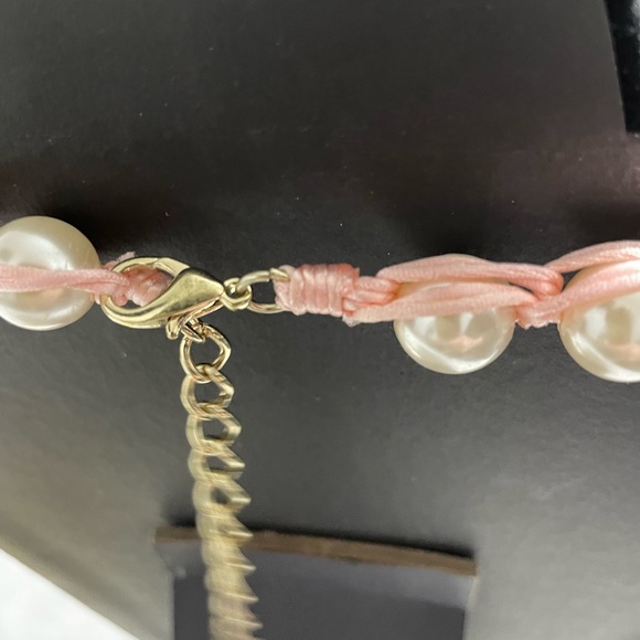 Special Crystal & Pearls Necklace - Picture 5 of 5